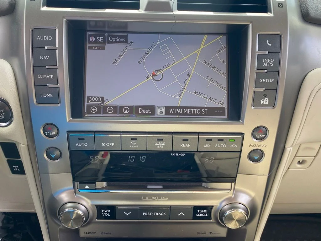 Used 2019  Lexus 460 image 23