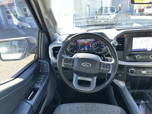 Used 2023 White Ford XLT image 20