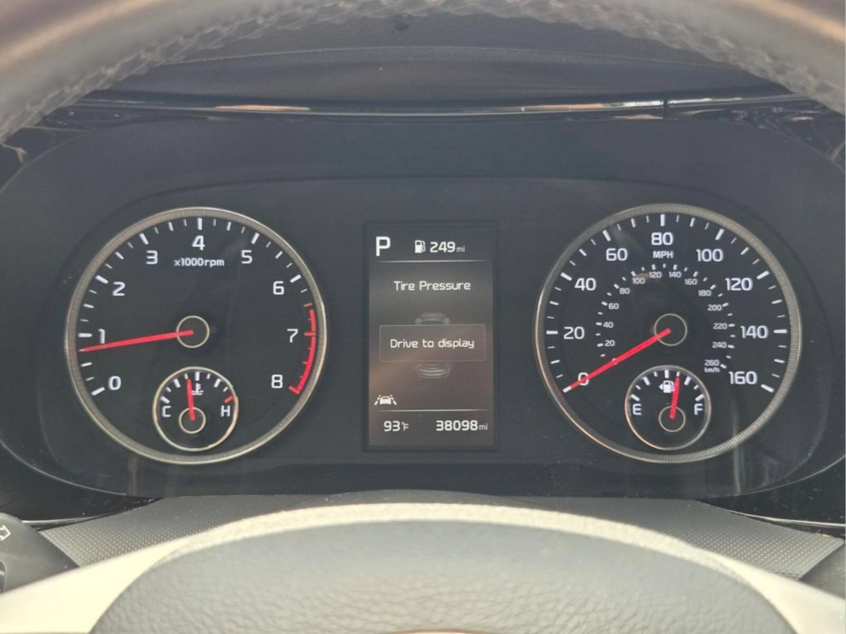 Used 2023 Wolf Gray Kia GT-Line image 31