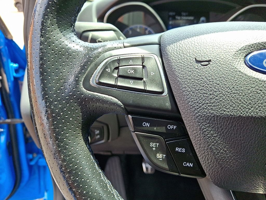 Used 2017 Blue Ford RS image 22