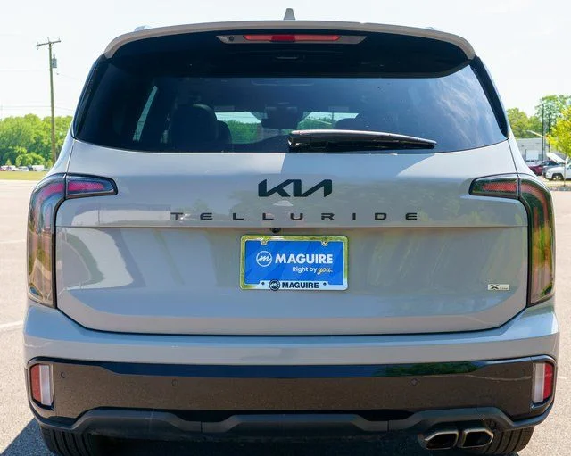 Used 2025 Gray Kia SX-Prestige X-Line image 7