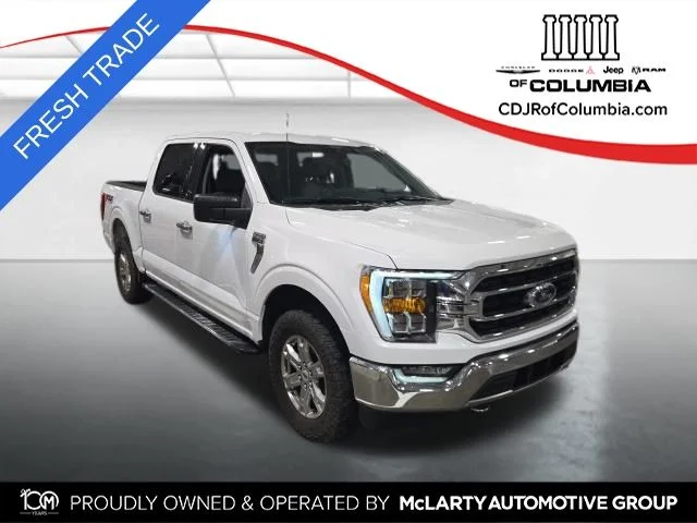 Used 2021 White Ford XLT image 1
