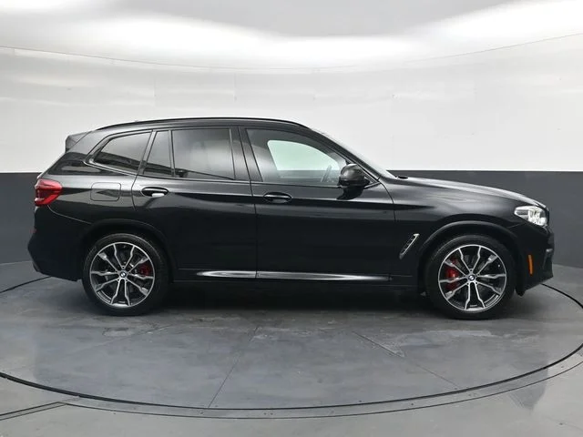Used 2021 Black BMW M40i image 3