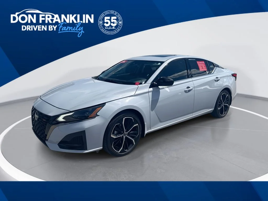 Used 2024 Gray Nissan 2.5 SR image 1