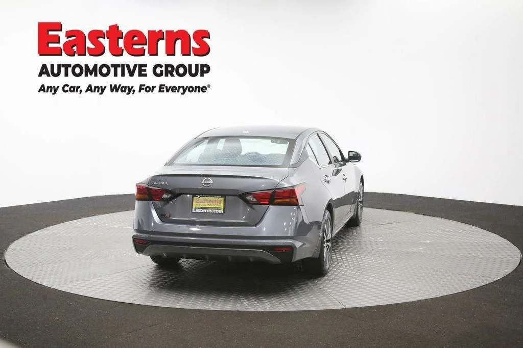 Used 2025 Gray Nissan 2.5 SV image 40