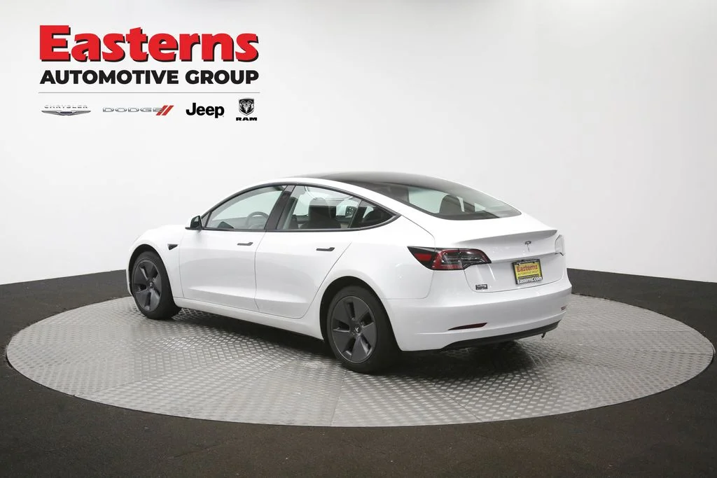 Used 2023 White Tesla Base image 62