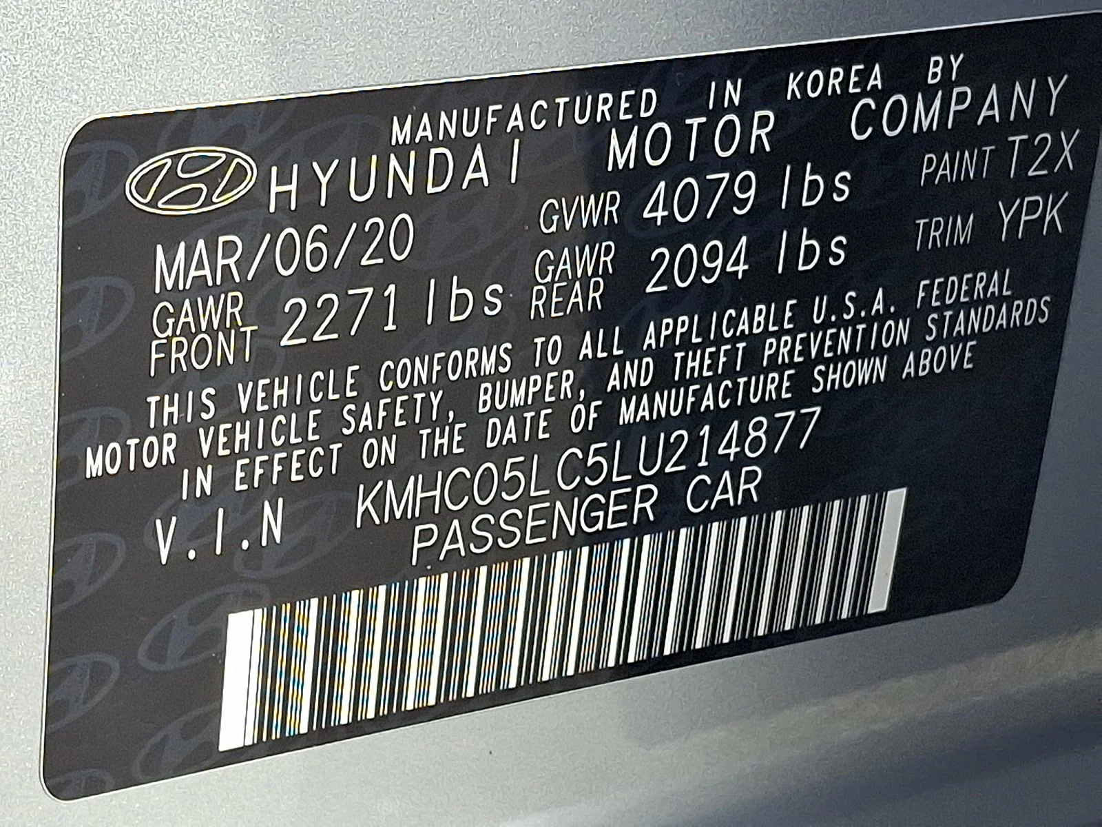Used 2020 Silver Hyundai Limited image 27