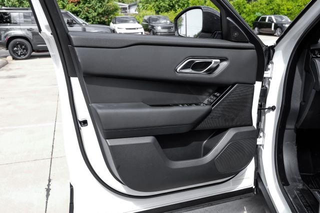 New 2026 Fuji White Land Rover S image 53