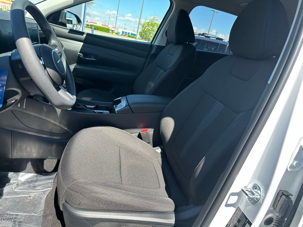 New 2026 White Hyundai SEL AWD image 24