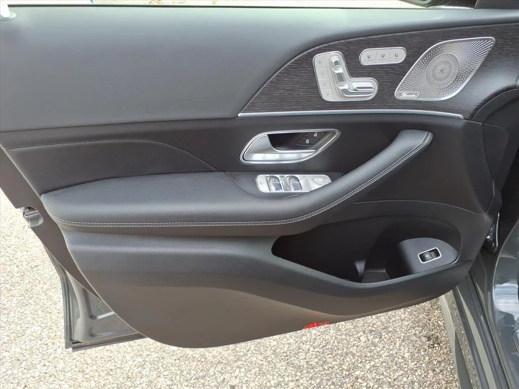 Used 2026 MANUFAKTUR Silicon Grey Mercedes-Benz GLE 450 image 11