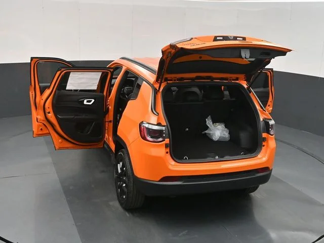 New 2026 Joose Exterior Paint Jeep Latitude image 53