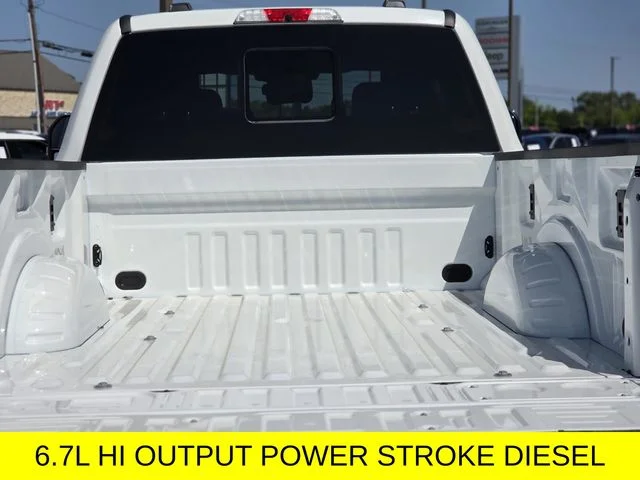 New 2026 Star White Metallic Tri-Coat Ford F-250® Lariat® image 9