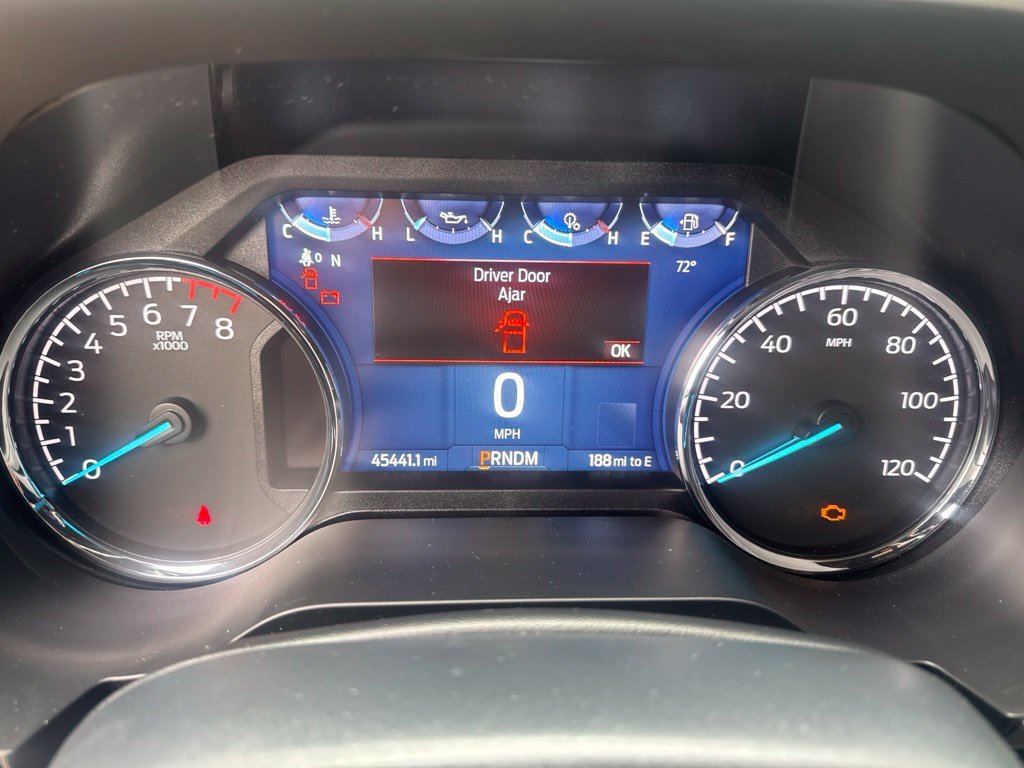 Used 2023 Silver Metallic Ford XLT image 5