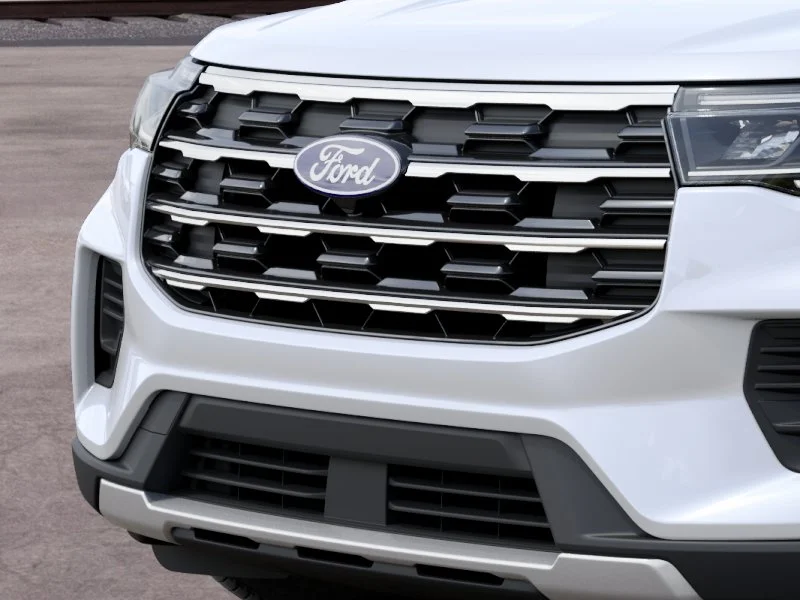 New 2027 Star White Metallic Tri-Coat Ford Active image 17