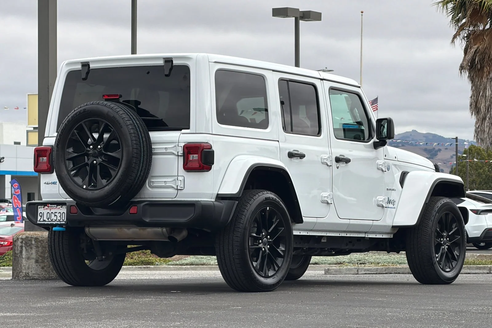Used 2024 White Jeep Sahara 4xe image 4