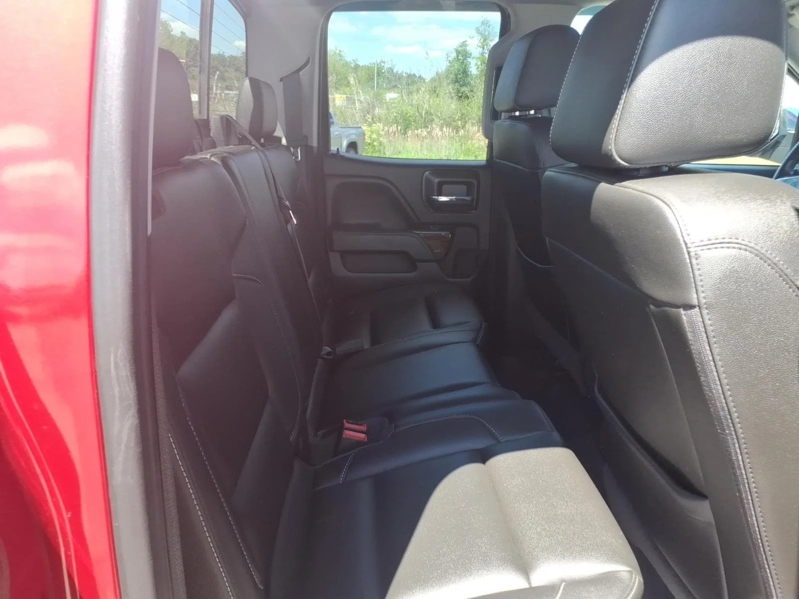 Used 2018 Quartz GMC SLT image 14
