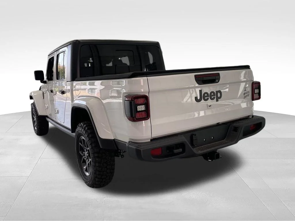 2025 Jeep Gladiator Willys - Photo 8