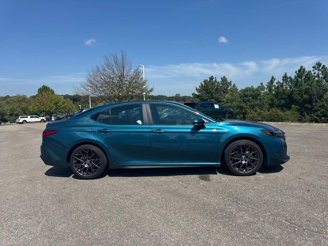 Used 2026  Toyota SE image 3