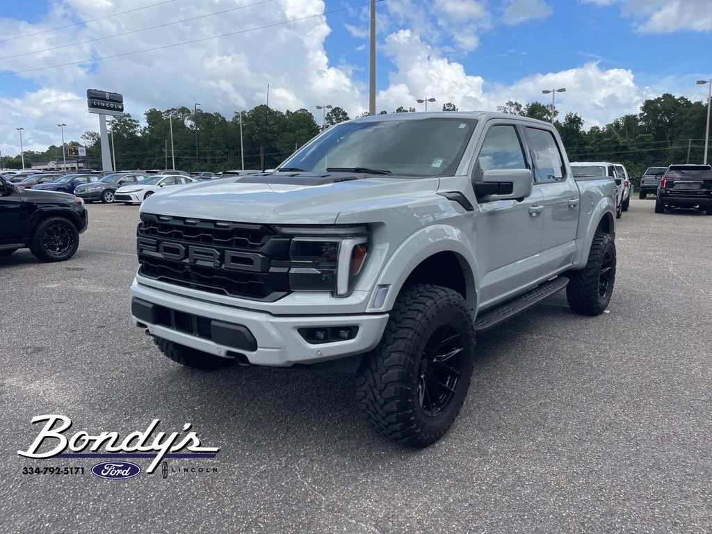 Used 2024 Avalanche Ford Raptor image 3