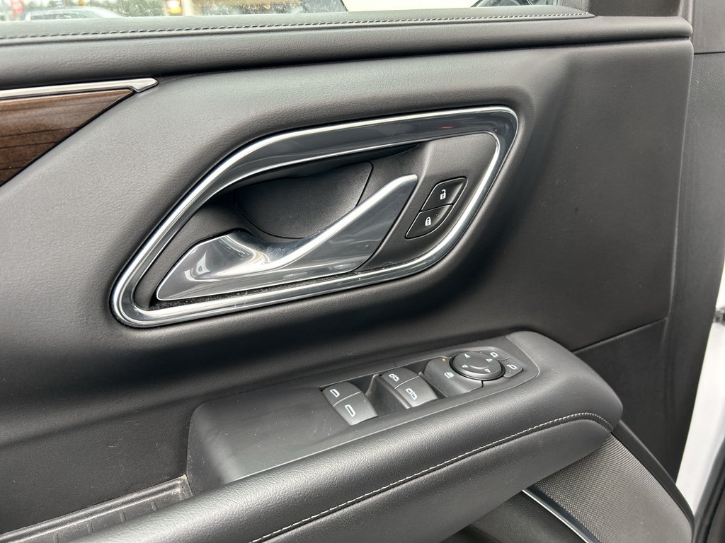 2024 GMC Yukon SLE - Photo 20