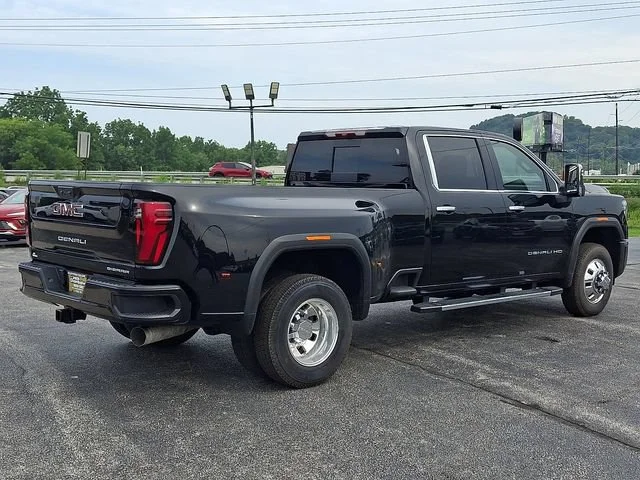 New 2026 Onyx Black GMC Denali DRW image 2