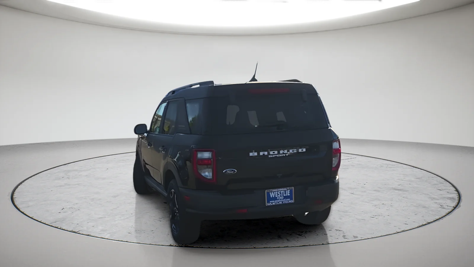 Used 2021 Black Ford Outer Banks image 8