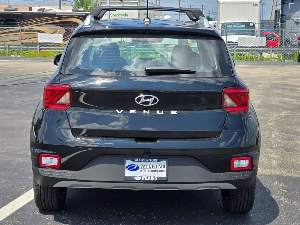 New 2026 Onyx Black Hyundai SEL image 11