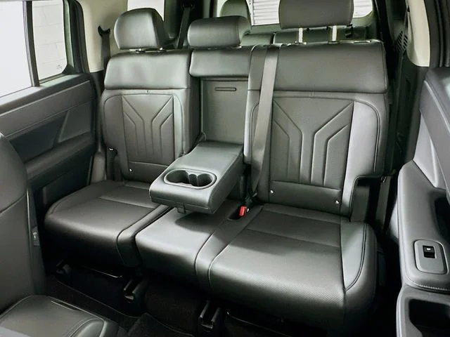 New 2026 Hyundai SANTA FE HYBRID SEL
