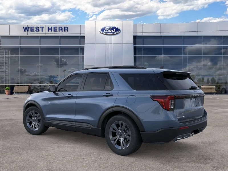 New 2026 Vapor Blue Metallic Ford Active image 5