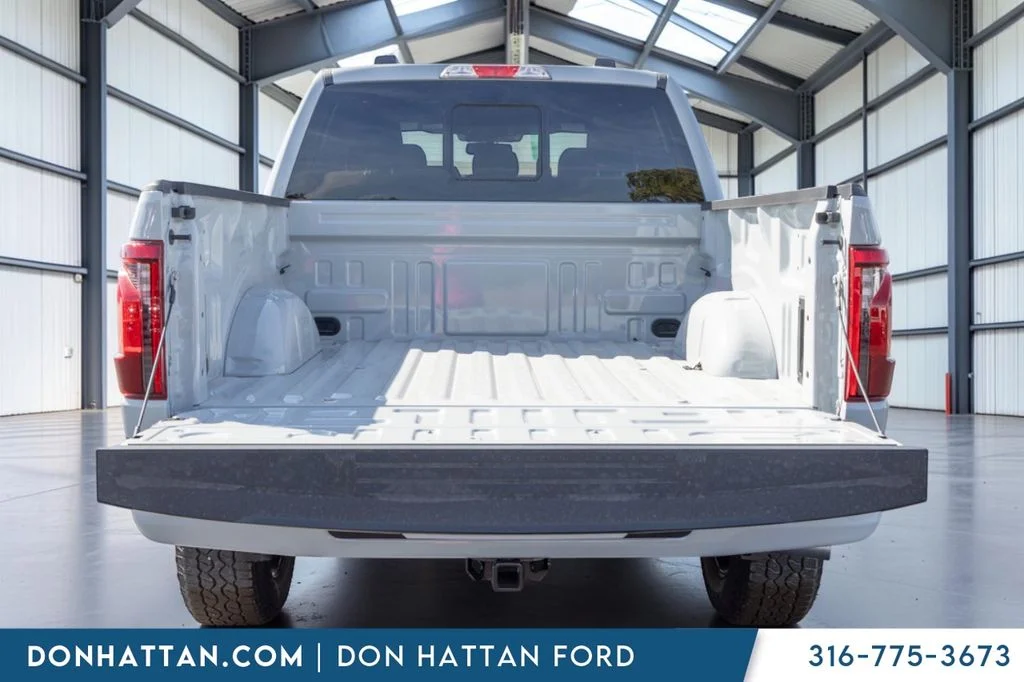 New 2026 Avalanche Ford XLT image 26