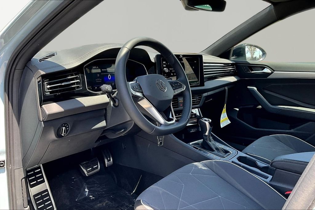 New 2026 Gray Volkswagen 1.5T Sport image 15