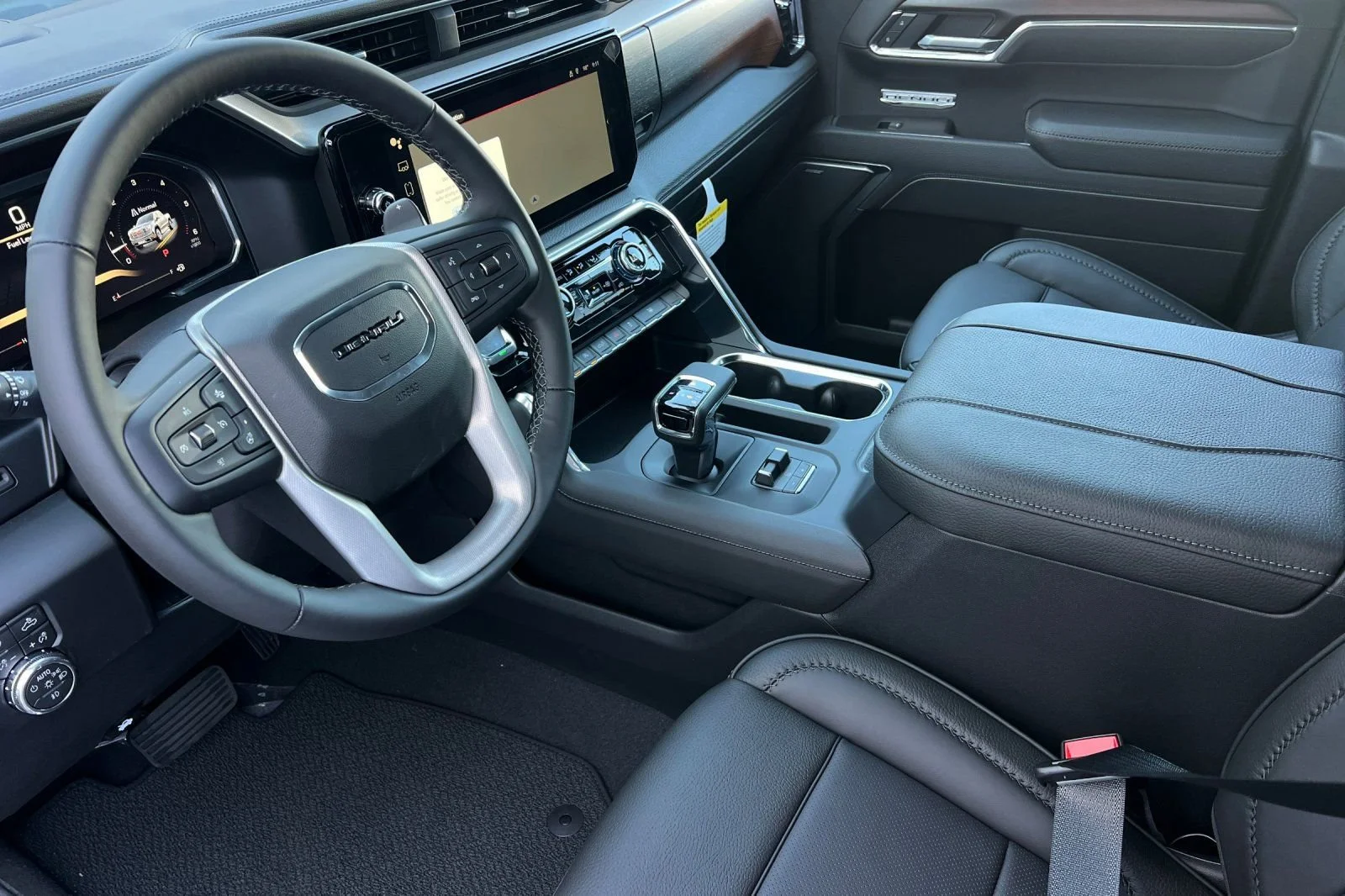 2026 GMC Sierra 1500 Denali - Photo 8