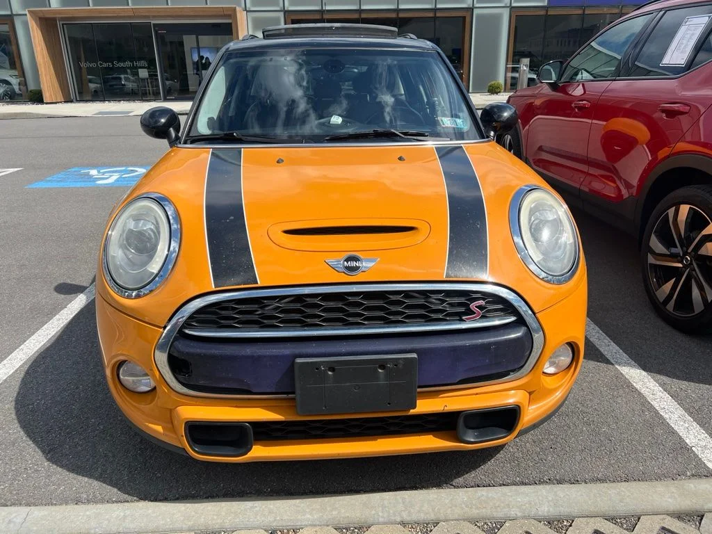 2016 MINI Cooper S 4 Door's photo