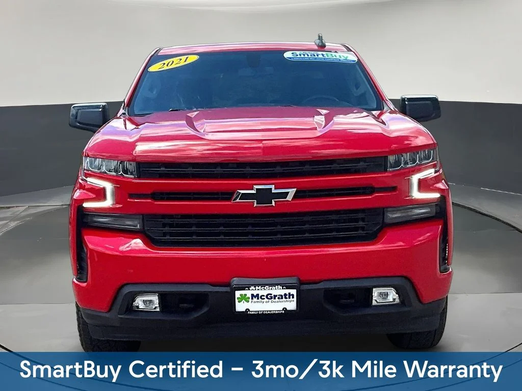 Used 2021 Red Chevrolet RST image 2