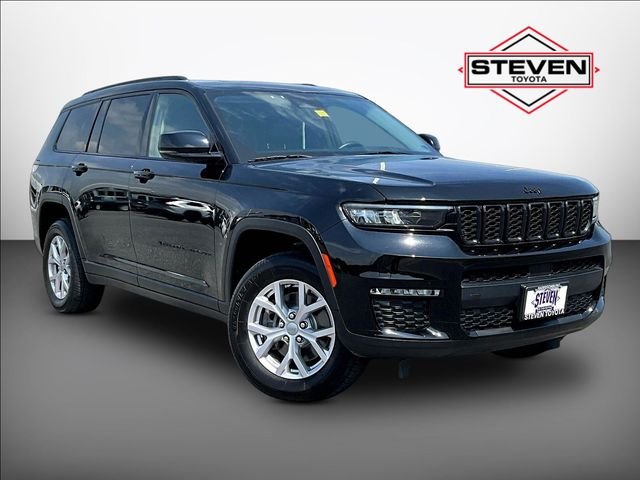 Used 2021 Black Jeep Limited image 1