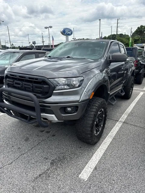 Used 2019 Gray Ford XLT image 3