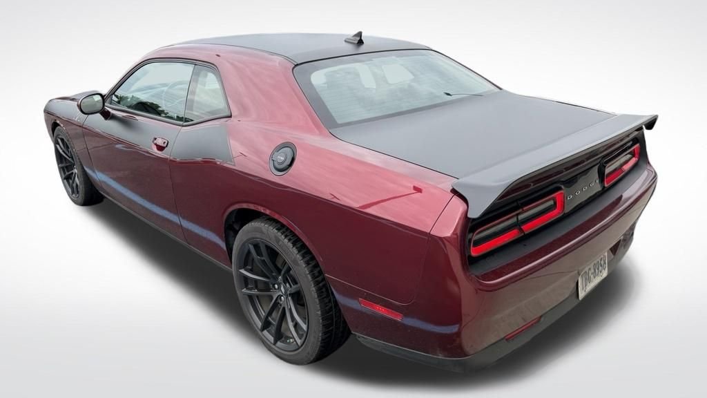 Used 2023 Octane Red Pearlcoat Dodge R/T Scat Pack image 3
