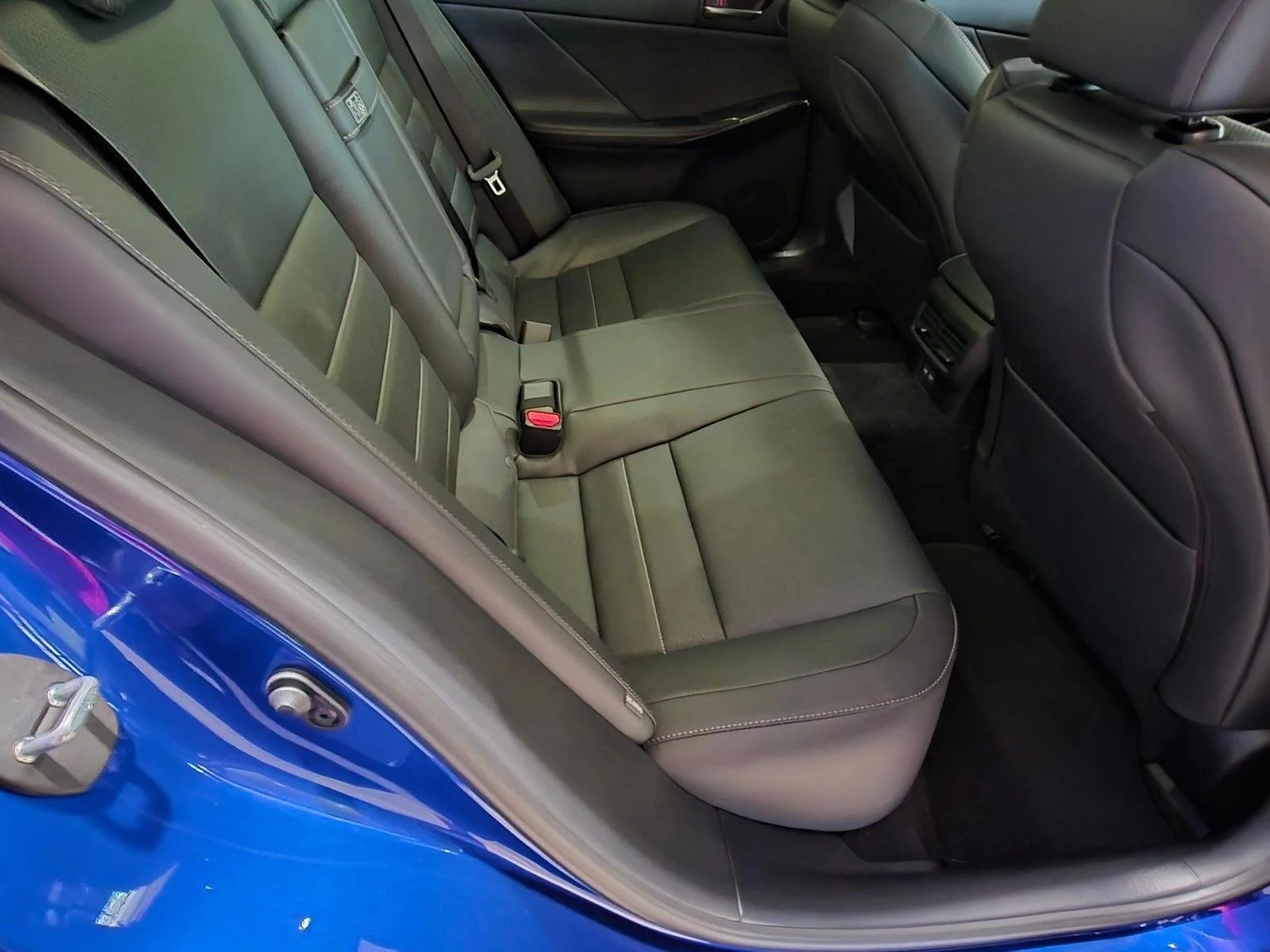 New 2026 Ultrasonic Blue Mica 2.0 Lexus  350 F SPORT image 13