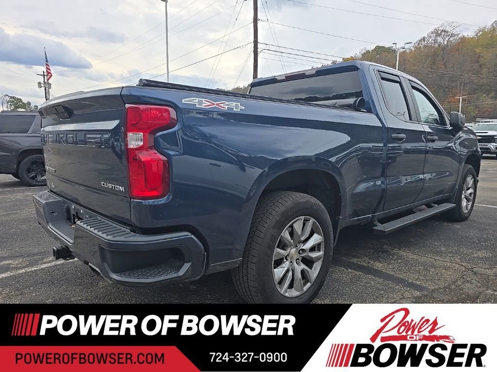 2020 Chevrolet Silverado 1500 Custom photo 3