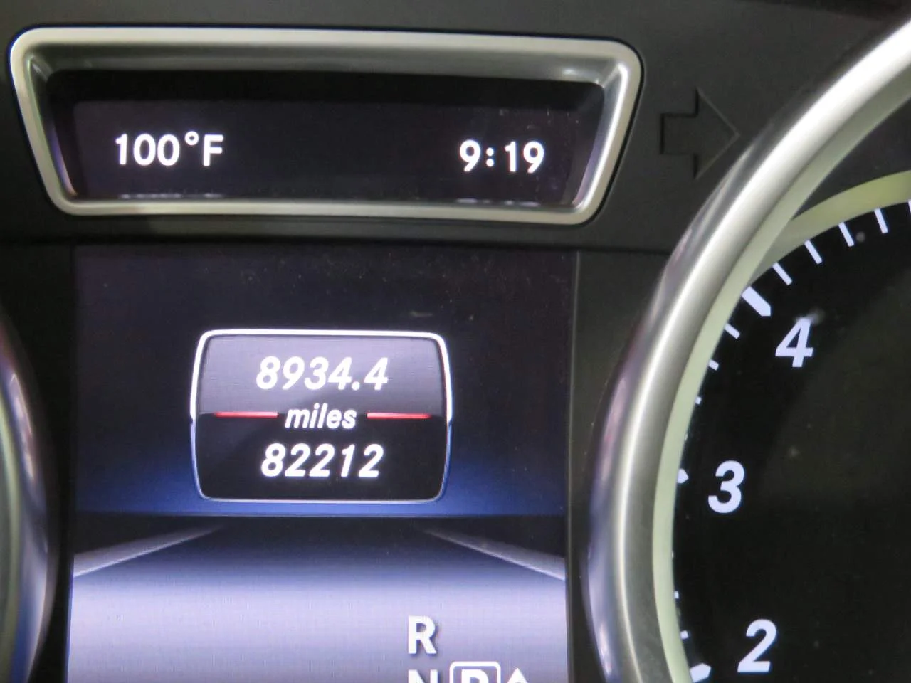 Used 2015 Polar White Mercedes-Benz ML 350 image 10