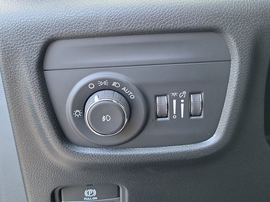 New 2026 Silver Zynith Jeep Limited image 26