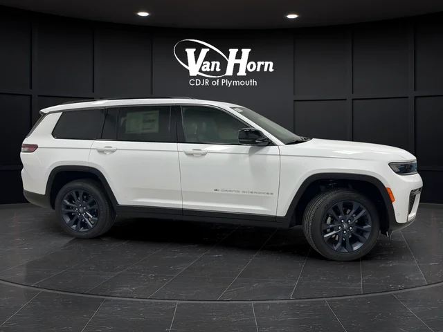 New 2026 Bright White Clear-Coat Exterior Paint Jeep Limited image 8