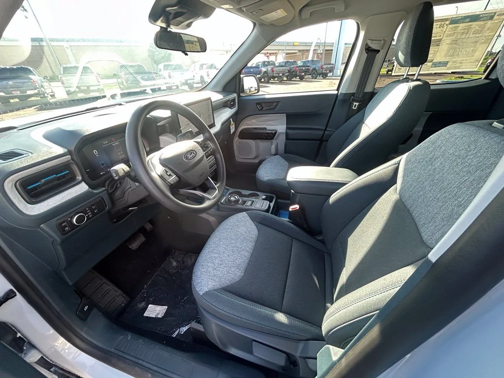 New 2026 Space White Metallic Ford XLT image 17