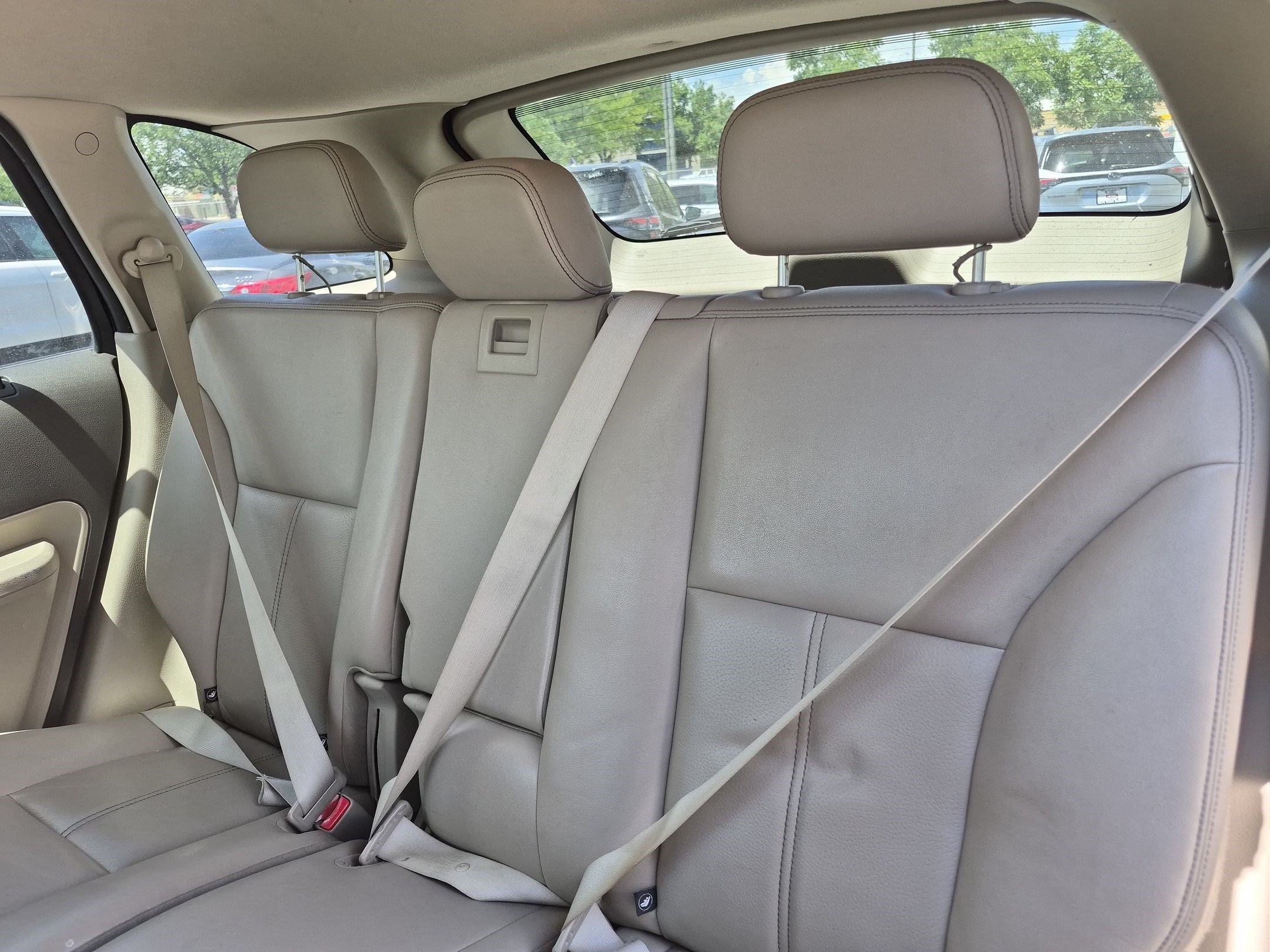 Used 2010 Black Ford SEL image 25