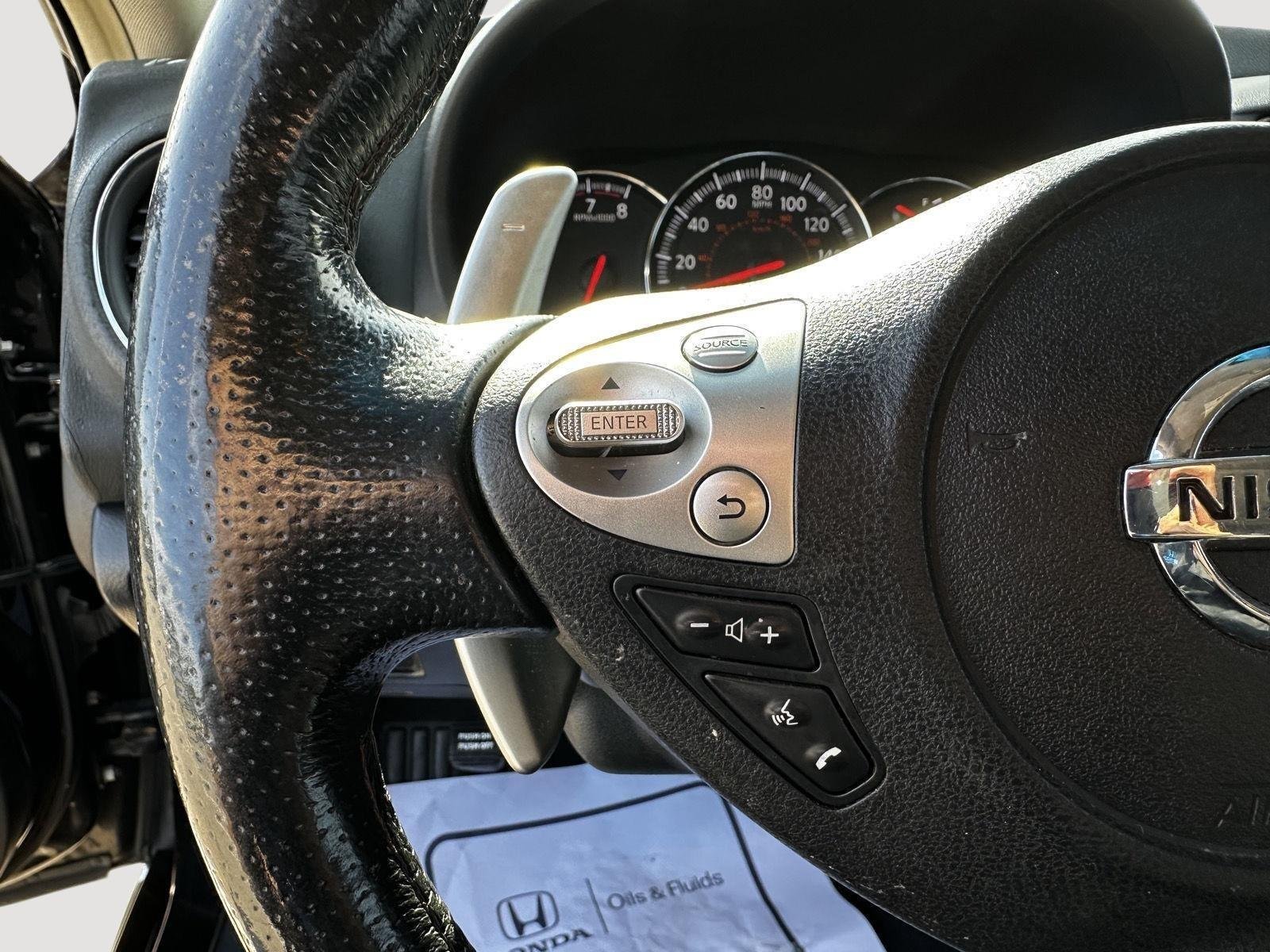 Used 2010 Super Black Nissan 3.5 SV w/Premium Pkg image 13