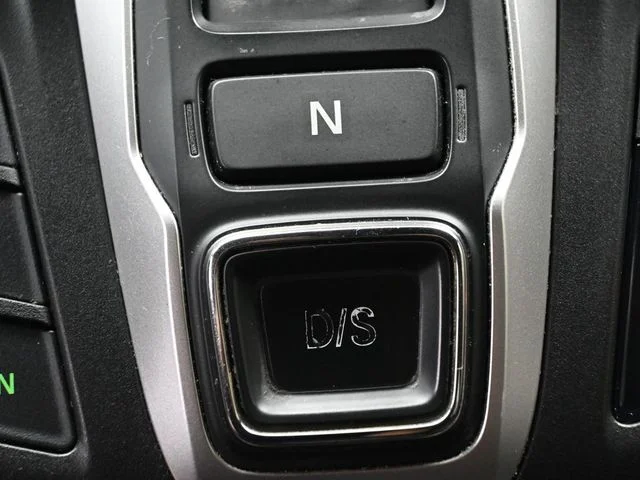 Used 2019 Silver Honda EX-L image 27