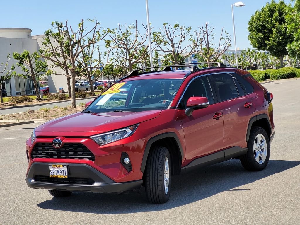 Used 2020 Red Toyota XLE image 8