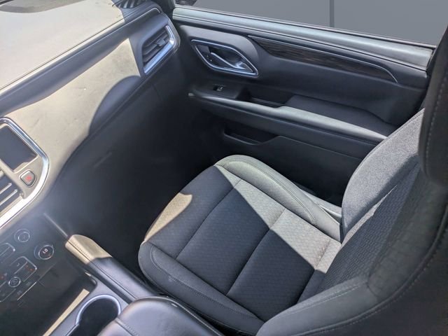Used 2022 Black Chevrolet LS image 17