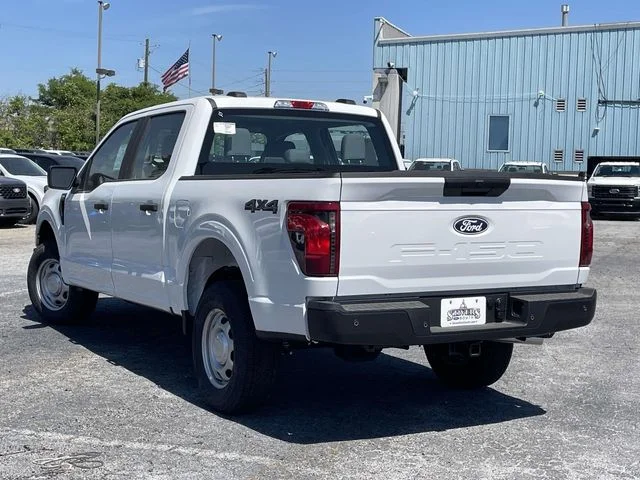 New 2026 Oxford White Ford XL image 4