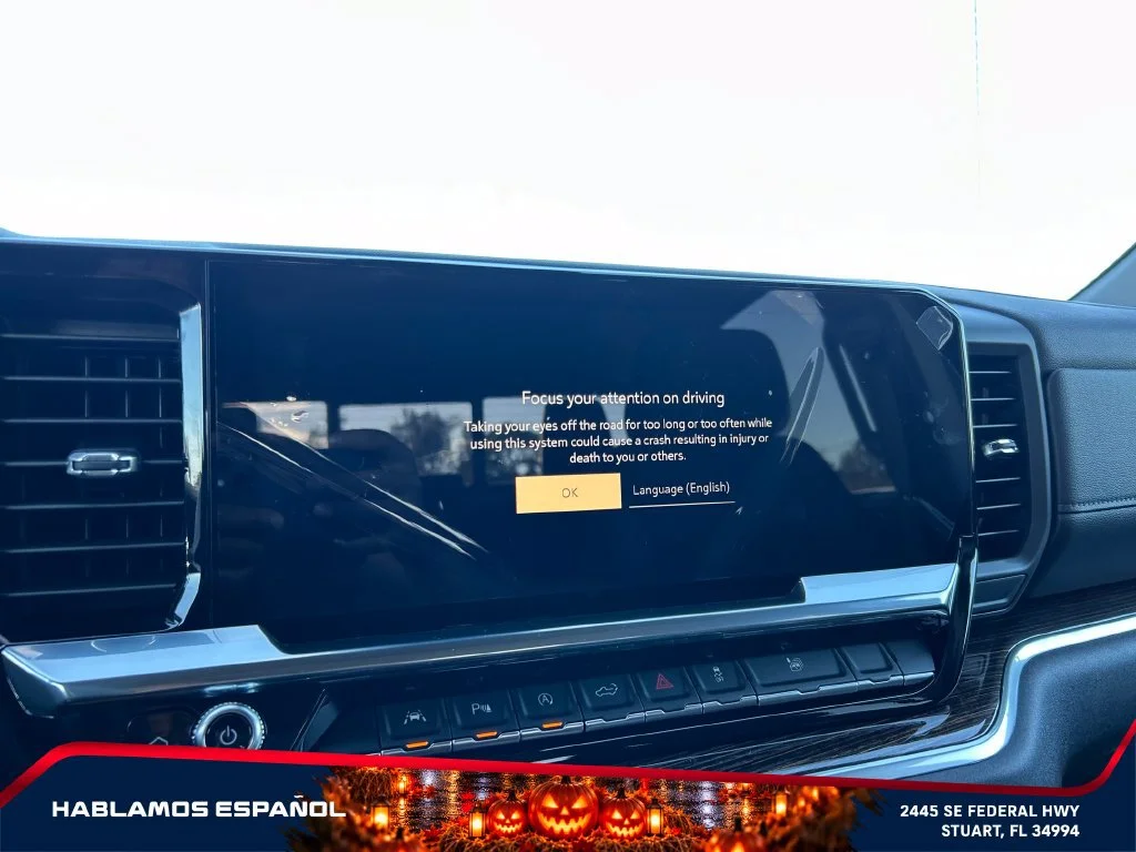 New 2026 Sterling Metallic GMC Elevation image 30